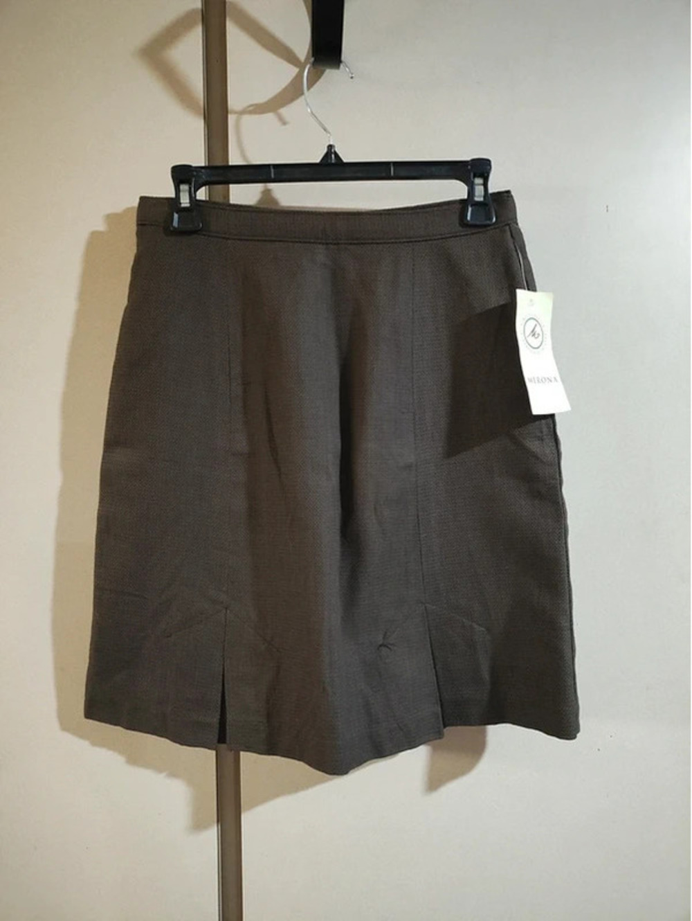 Merona NWT size 10 black brown tweed